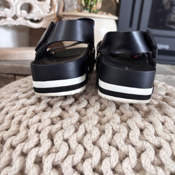 Tommy Hilfiger Women's SZ 10 Beckett Red White Blue Sandals Ankle Strap - Picture 4 of 11